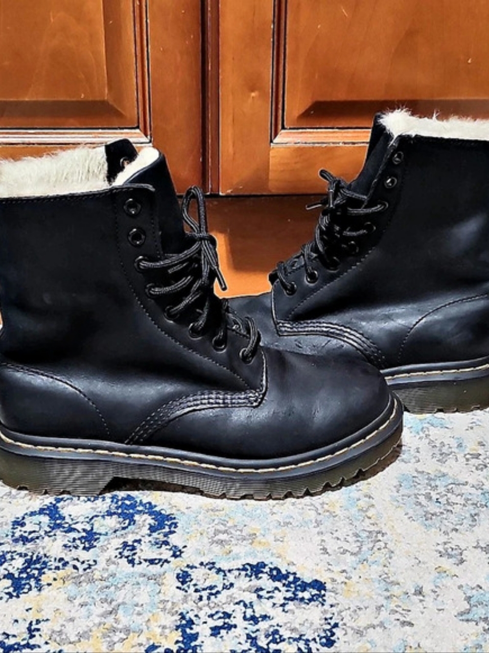 Dr. Martens 1460 Serena Black Burnished Wyoming Ankle Boots Size 7